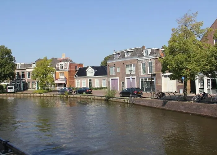 Studio Aan De Kade In Sneek