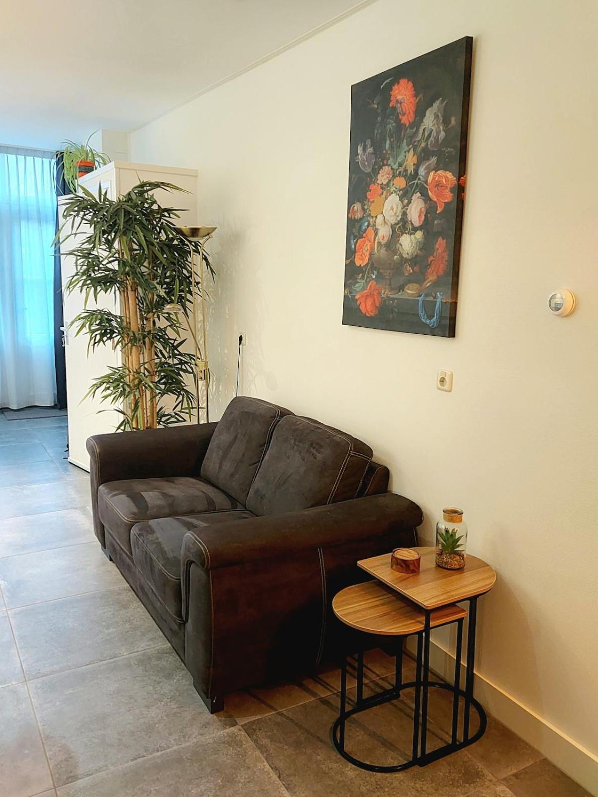 Aan De Kade In Apartment *